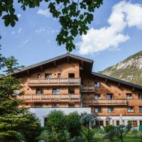 Hotel Aurora, hotel in Lech am Arlberg