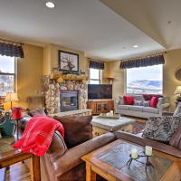 Spacious Silverthorne Condo with Views 11 Mi to Ski