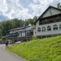 Märchenwald Altenberg B&B Hotel, hotel v mestu Odenthal