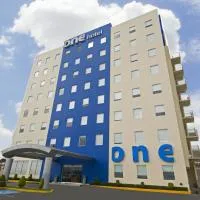 One Toluca Aeropuerto, hotel v mestu Toluca