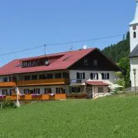 Bed & Breakfast Jungholz - Pension Katharina, ξενοδοχείο σε Jungholz