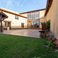 La Rosaleda León - Casa Rural -, hotel en Hospital de Órbigo