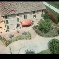 Agriturismo La Brezza, hotel sa Castelnovo di Sotto