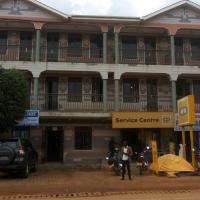 Highway Motel, hotel u gradu Nebbi