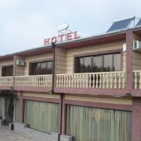 Mayisyan Kamurj Hotel，伊傑萬的飯店