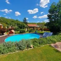 Monyoród에 위치한 호텔 Vakantiehuis Casa Mama met prive zwembad