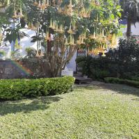 FIGTREE GUESTHOUSE, hotell i Sommerschield i Maputo