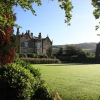 Falcon Manor Hotel, hotel u gradu 'Settle'