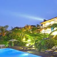 Days At Sea Beach Lodge, hotel a Trafalgar