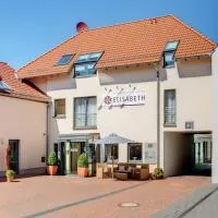 Elisabeth Hotel garni، فندق في ديتمولد
