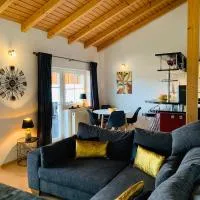 Apartment "Im Sonneneck" bis 4 Personen mit Parkplatz, W-LAN, Netflix im Thüringer Wald, Schleusingen, hotel i Schleusingen