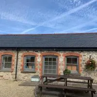 Kingfisher Cottage at Duffryn Mawr Cottages, hotel v destinácii Hensol