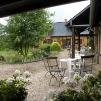Les Granges Du Bout De La Ville, хотел в Montville