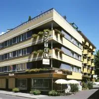 Hotel Crystal Interlaken، فندق في إنترلاكن