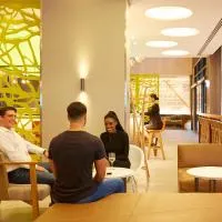 Holiday Inn Express Sydney Macquarie Park by IHG, готель у Сіднеї