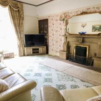 Manor House, hotel in Accrington