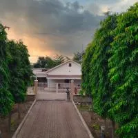 Kilimanjaro Country House、モシのホテル