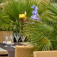 Logis Hôtel & Restaurant Le Pardaillan – hotel w mieście Gondrin