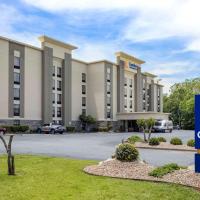 Comfort Inn & Suites Airport, hotel poblíž Letiště Bill and Hillary Clinton - LIT, Little Rock