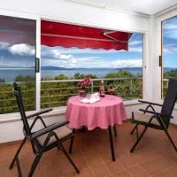 B Apartment, hotel u gradu Ravni