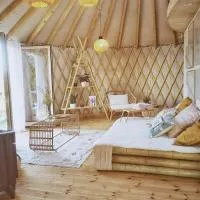 LushHills - Nowoczesna Jurta, hotel di Regulice