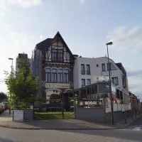 Fly inn Hotel Lounge & Nezzo Restaurant, hotel em Machelen
