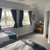 Three Bishops Inn, hotel Newportban