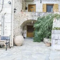 Lamprou: Kosmás şehrinde bir otel