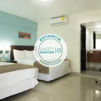 Hotel Casa Blanca, מלון בצ'טומאל