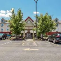 Econo Lodge Inn & Suites Marianna South, hótel í Marianna