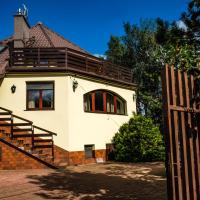 Villa 37b Bed and Breakfast, готель в районі Вавр, у Варшаві