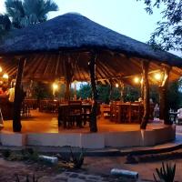 Red Chilli Rest Camp, מלון בMurchison Falls National Park