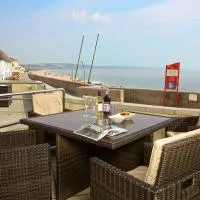 1 At The Beach, hotel in Beesands
