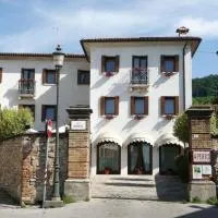 Locanda Ai Archi Di Andreola Monica, Hotel in Farra di Soligo