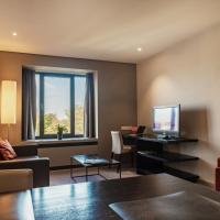 Castelnou Aparthotel, hotel in Macharius-Heirnis, Ghent