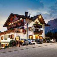 Hotel Natale, hotel in Cortina dʼAmpezzo