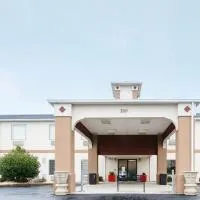 Red Roof Inn PLUS+ Danville, KY، فندق في دانفيل