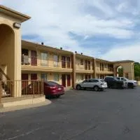 Red Roof Inn Columbia, TN, hotel din Match