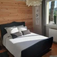Chambre Candésie, отель в городе Pouzac