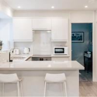 Serviced, Modern, Private flat & garden. Hertford, hotel in Hertingfordbury