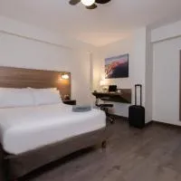 Hotel Alexander, hotel di Trujillo