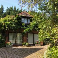 The Game Keeper's Lodge, hotel in Welwyn