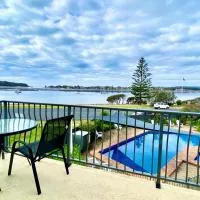 Penguin Mews Merimbula, מלון במרימבולה