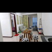 2 BR Jungle Decor Beautiful Sea View Fast Internet Top Of The Mall, hotel di Pluit, Jakarta