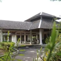 Rungan Sari Meeting Center & Resort – hotel w mieście Guhung