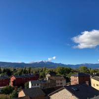 Vistas Únicas a los Pirineos, para 7-8 personas!! Tensi Home Llivia