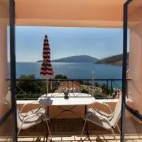 Natassa Apartments, hotel din Agia Effimia