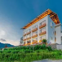 Enshi Grand Canyon Yutan Muyun Guesthouse, hotel v Enshi
