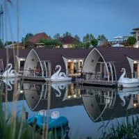 Lieblingsplatz Parey - schwimmendes Seehotel, hotel a Parey