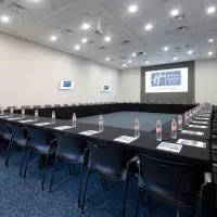 Holiday Inn Express Hotel & Suites Hermosillo by IHG, hotel Hermosillóban
